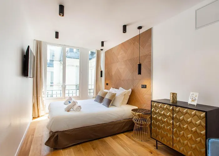 Cmg Champs Elysées - Boetie 6 Appartement